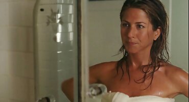 Darcia Lee ກໍາລັງຫ້ອຍອອກກັບຜູ້ຊາຍ sulky.