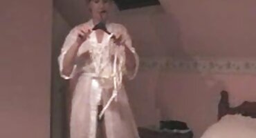 Rock Em Emerson ເລຍ asshole ແລະຕີນຂອງ Keiran Lee.