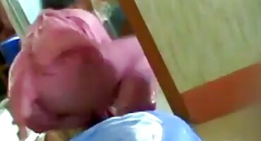 Leana Lovings ແມ່ນຢູ່ໃນໄລຍະຈາກການໄລ່ອອກ.