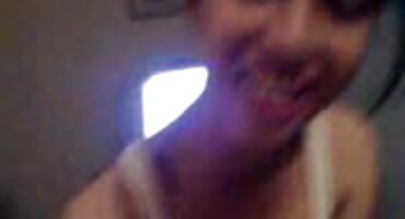 ປ່ຽນແທນຄູຝຶກ negro ass ສໍາລັບສຽງປັ້ງ.