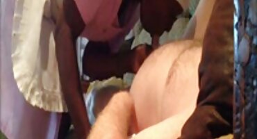 ເດັກຍິງມັກມີເພດສໍາພັນໃນສະໂມສອນ bo