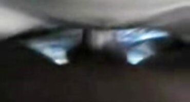 Mia Bandini ມີເພດສໍາພັນໃນຫ້ອງແຕ່ງຕົວ.