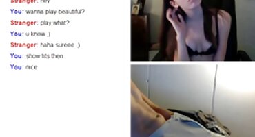 Fucking Ava ໃນປາກຂອງນາງແລະ pussy ເປັນຄັ້ງທໍາອິດໃນກ້ອງຖ່າຍຮູບ.