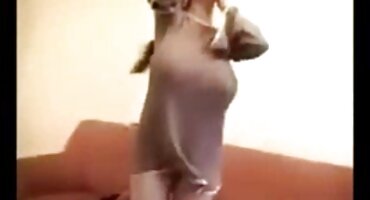 Zuzu ຫວານແລະ Rebecca Volpetti ໃນສຸດຊື້ງຂອງຄວາມຮັກເພດດຽວກັນ.