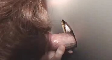 Azul Hermosa ໄດ້ອະນຸຍາດໃຫ້ negro deflate ໃນ cunt ຂອງນາງ.