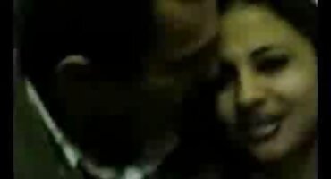 Pe ໄລ Presle ດອກແຂມ