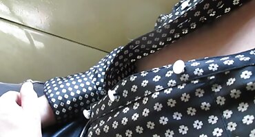 ຢູເຄຣນ scolds guy ສໍາລັບ treason ແລະ fucks ກັບເຂົາ.