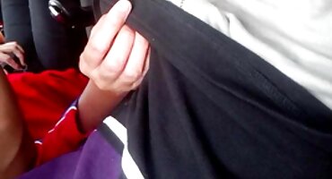 ແຟນ fuck ເພື່ອນບ້ານຜູ້ທີ່ເອົາພວກເຂົາ.