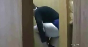 Faker ລັດເຊຍ Lekha fucks ແມ່ຍິງສີດໍາ. ກັບແມ່ຍິງສີດໍາໃນອ່າງອາບນໍ້າ.