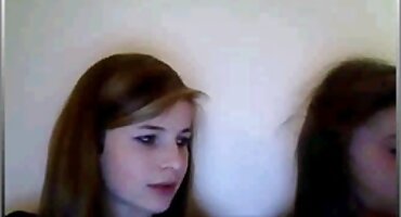 Stuck ໃນ couch ແລະ fucked ໂດຍອ້າຍ.