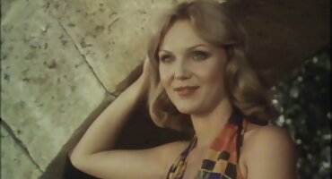 ຮ່ວມກັນແລະແບ່ງປັນ cock ກັບກັນແລະກັນ.