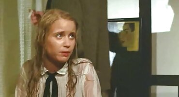 Lol ຮິມຝີປາກ fucks ແລະດູດສໍາລັບເຄື່ອງເປົ່າຜົມ"Dy