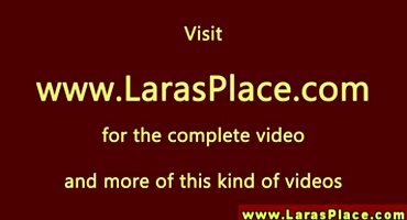 ພວກເຮົາດີໃຈຫລາຍທີ່ສາວ busty ຍາກໃນກົ້ນໄດ້.