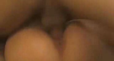 Cecelia Ta TaLor ພະຍາຍາມຖືພາ.