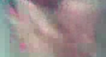 Fucking brunette ລັດເຊຍໃນສອງຮູ.