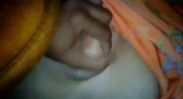 ເດັກຍິງ fingering ຊ່ອງຄອດ.