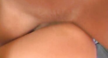 Lad Dee dee ແມ່ນສະເຫມີໄປໃນ parade ແລະພ້ອມທີ່ຈະ fuck ກັບ asshole ອຸດົມສົມບູນ.