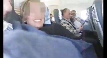 ຜູ້ຊາຍຕື່ນນອນສາວທີ່ມີເພດສໍາພັນທາງຮູທະວານ.