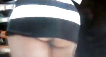 ແມ່ຍິງມັກແມ່ fucks ຫມູ່ເພື່ອນ pussy ມື.